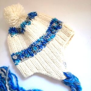 Coal Beanie With Earflaps EUC Cream And Blue